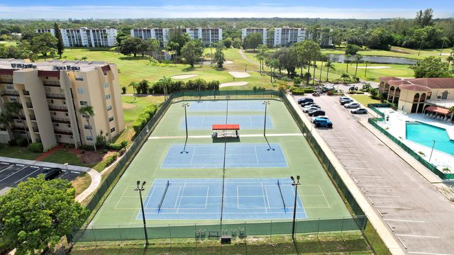 3755 Via 405, Lake Worth, FL 33467