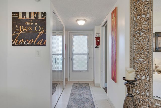 3755 Via 405, Lake Worth, FL 33467