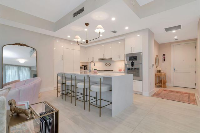 2103 BAYSHORE BOULEVARD 602, Tampa, FL 33606