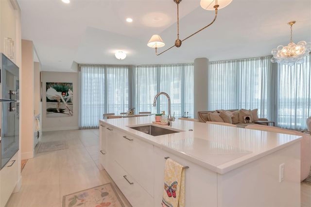 2103 BAYSHORE BOULEVARD 602, Tampa, FL 33606