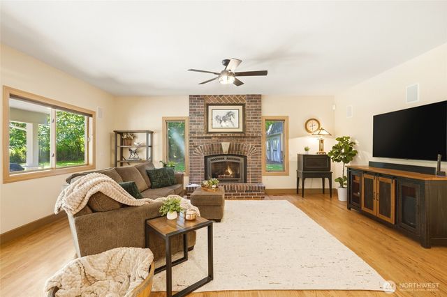 19119 SE 174th Street, Renton, WA 98058