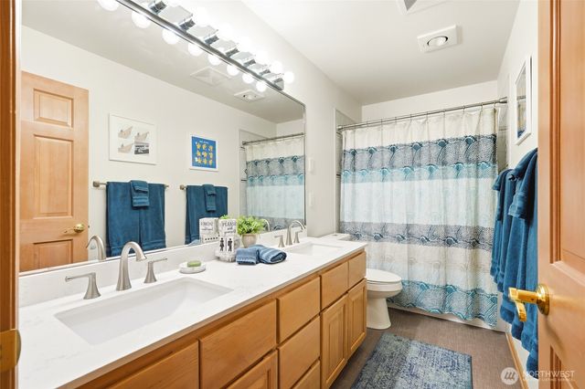 19119 SE 174th Street, Renton, WA 98058