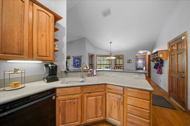 13456 W HIGHWAY 318, Williston, FL 32696
