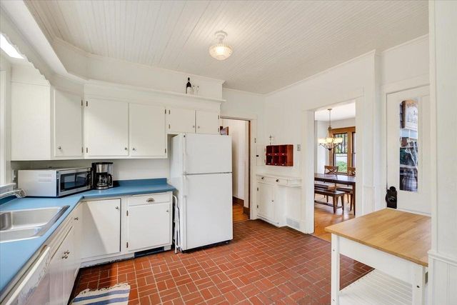 416 N Page Street, Stoughton, WI 53589