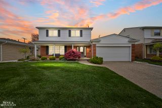 23331 S Colonial Court, St Clair Shores, MI 48080