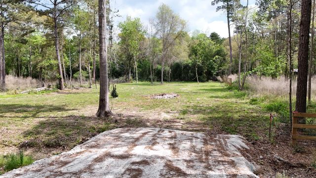 19017 Lincoln Street, New Caney, TX 77357