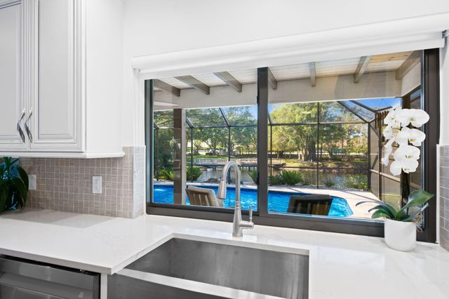 2901 NW 24 Terrace N, Boca Raton, FL 33431