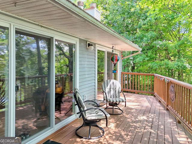 402 Eagle Drive, Blairsville, GA 30512