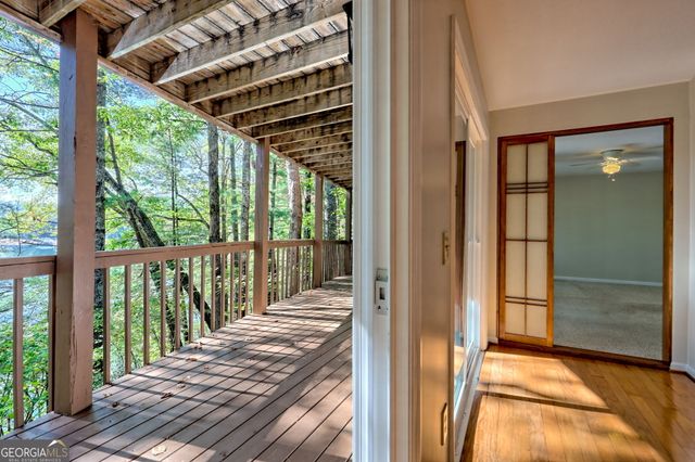 402 Eagle Drive, Blairsville, GA 30512