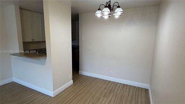 1006 Twin Lakes Drive 20-E, Coral Springs, FL 33071
