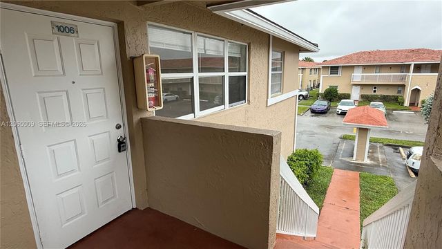1006 Twin Lakes Drive 20-E, Coral Springs, FL 33071