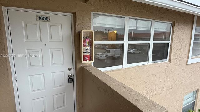 1006 Twin Lakes Drive 20-E, Coral Springs, FL 33071