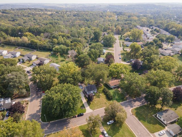 2908 Rose Drive SE, Rochester, MN 55904