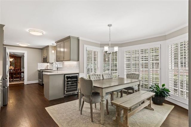 877 Guinevere Way SW, Lilburn, GA 30047