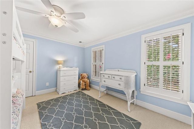877 Guinevere Way SW, Lilburn, GA 30047