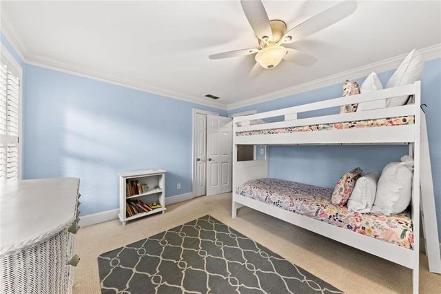 877 Guinevere Way SW, Lilburn, GA 30047