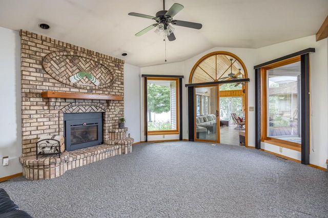 9512 LAURA LANE, Winneconne, WI 54986
