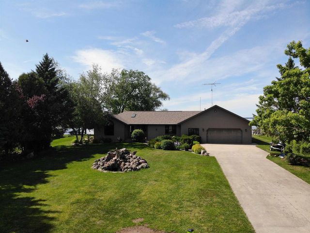 9512 LAURA LANE, Winneconne, WI 54986