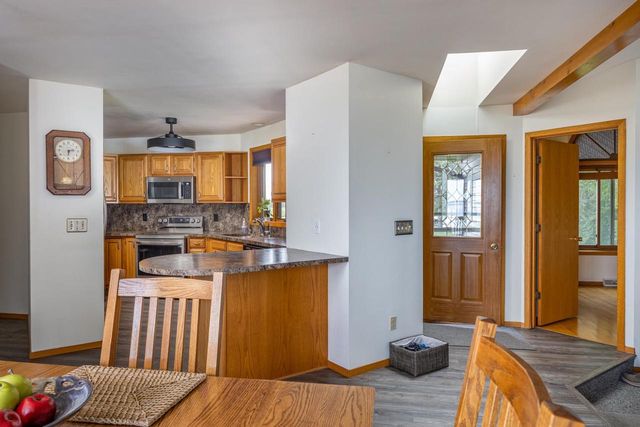9512 LAURA LANE, Winneconne, WI 54986