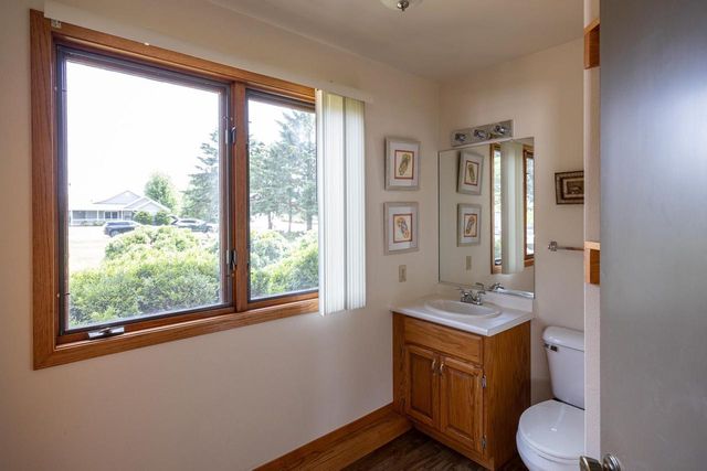 9512 LAURA LANE, Winneconne, WI 54986