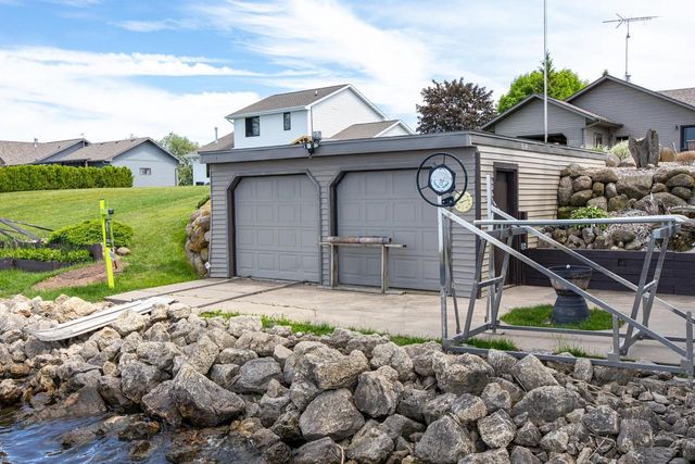 9512 LAURA LANE, Winneconne, WI 54986