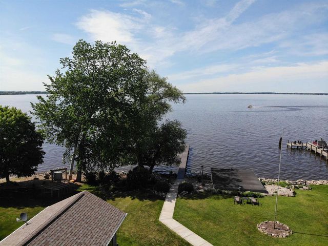 9512 LAURA LANE, Winneconne, WI 54986