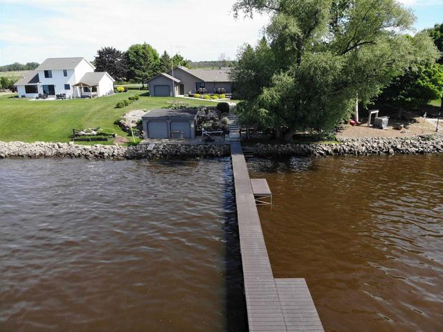 9512 LAURA LANE, Winneconne, WI 54986