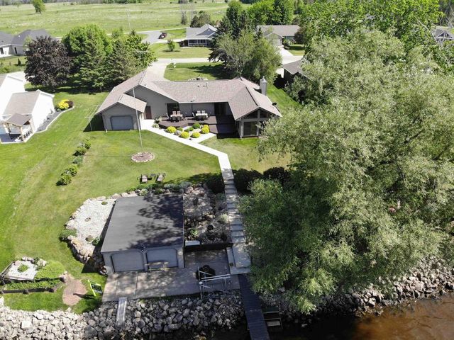 9512 LAURA LANE, Winneconne, WI 54986