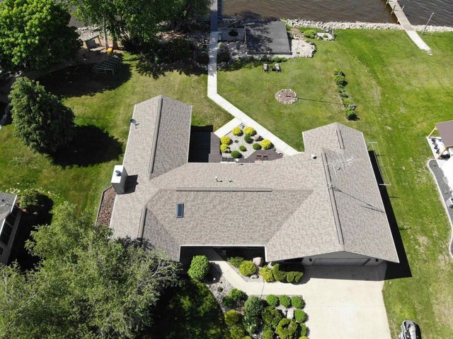 9512 LAURA LANE, Winneconne, WI 54986