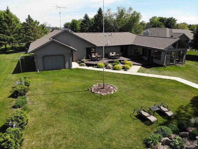 9512 LAURA LANE, Winneconne, WI 54986