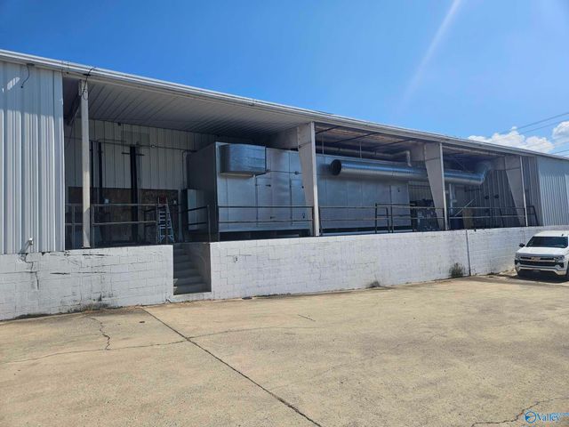2400 Beck Industrial Blvd, Fort Payne, AL 35968