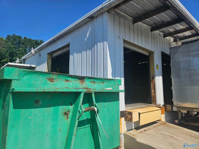 2400 Beck Industrial Blvd, Fort Payne, AL 35968
