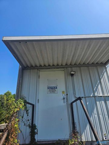 2400 Beck Industrial Blvd, Fort Payne, AL 35968
