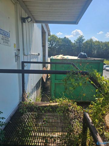 2400 Beck Industrial Blvd, Fort Payne, AL 35968