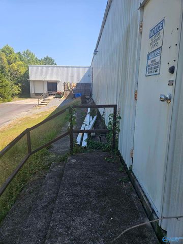 2400 Beck Industrial Blvd, Fort Payne, AL 35968