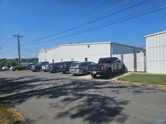 2400 Beck Industrial Blvd, Fort Payne, AL 35968