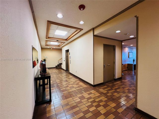 20860 San Simeon Way 205-6, Miami, FL 33179