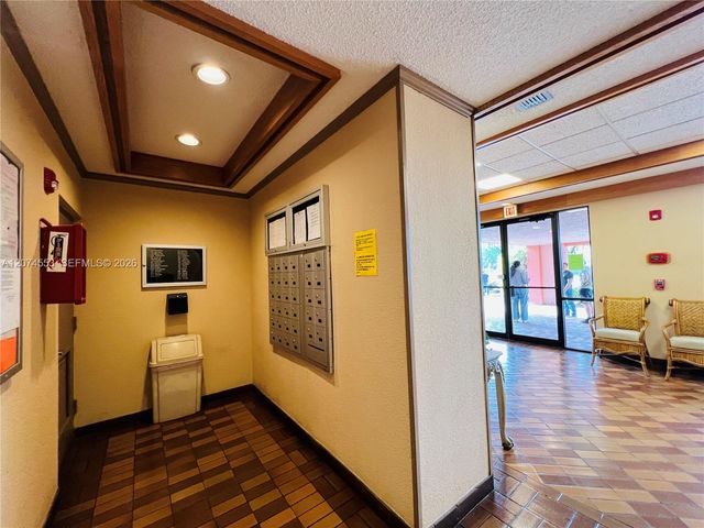 20860 San Simeon Way 205-6, Miami, FL 33179
