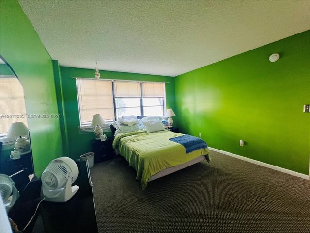 20860 San Simeon Way 205-6, Miami, FL 33179