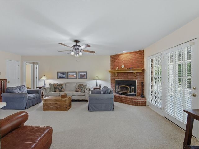 9627 County Road 4028, Kemp, TX 75143