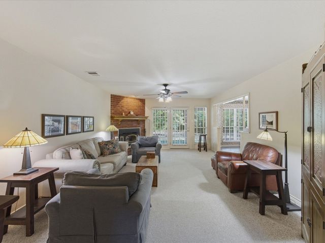9627 County Road 4028, Kemp, TX 75143