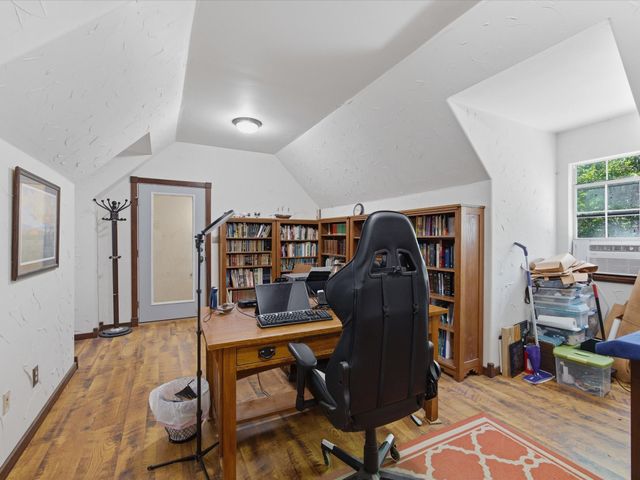 9627 County Road 4028, Kemp, TX 75143