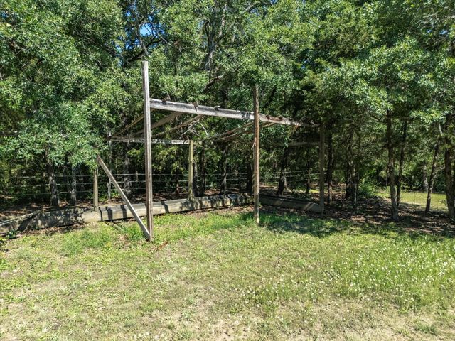9627 County Road 4028, Kemp, TX 75143