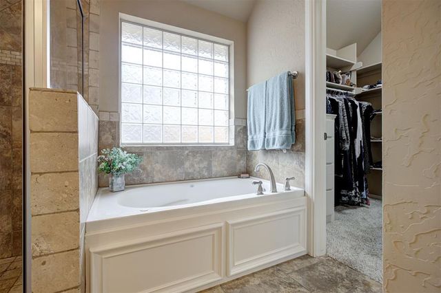 3102 Tara Lane, Norman, OK 73069