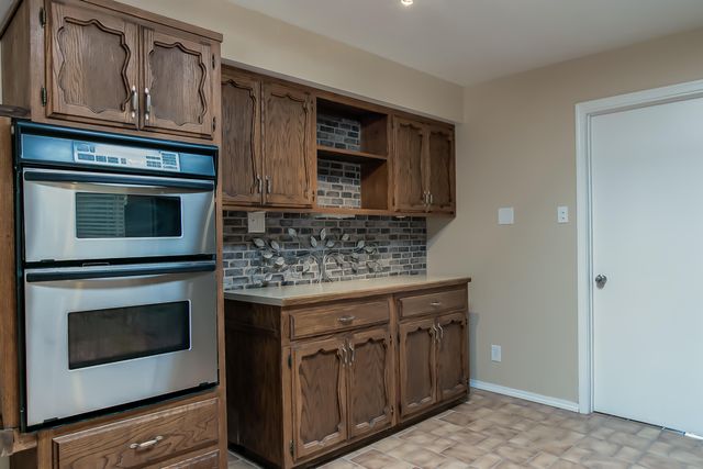 657 Grace Street NE, Albuquerque, NM 87123