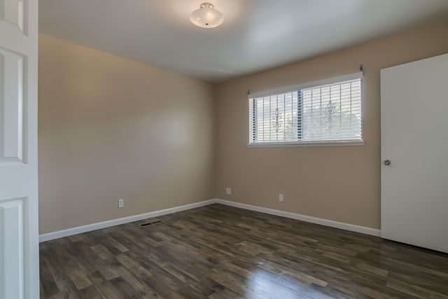 657 Grace Street NE, Albuquerque, NM 87123