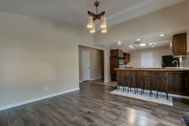 657 Grace Street NE, Albuquerque, NM 87123