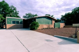 657 Grace Street NE, Albuquerque, NM 87123
