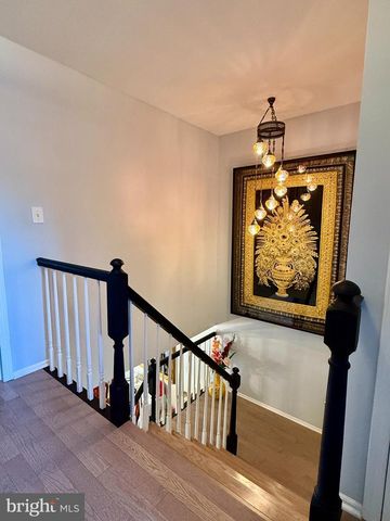 53 CLIVEDEN CT, Trenton, NJ 08648