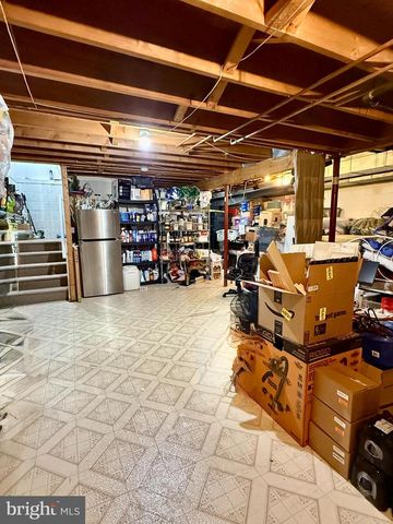 53 CLIVEDEN CT, Trenton, NJ 08648